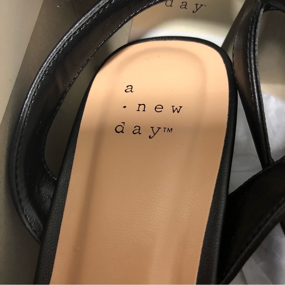 NWT A New Day Adr00 Sonora Slip On Heels Sandals Black Sz 8W - Picture 6 of 11
